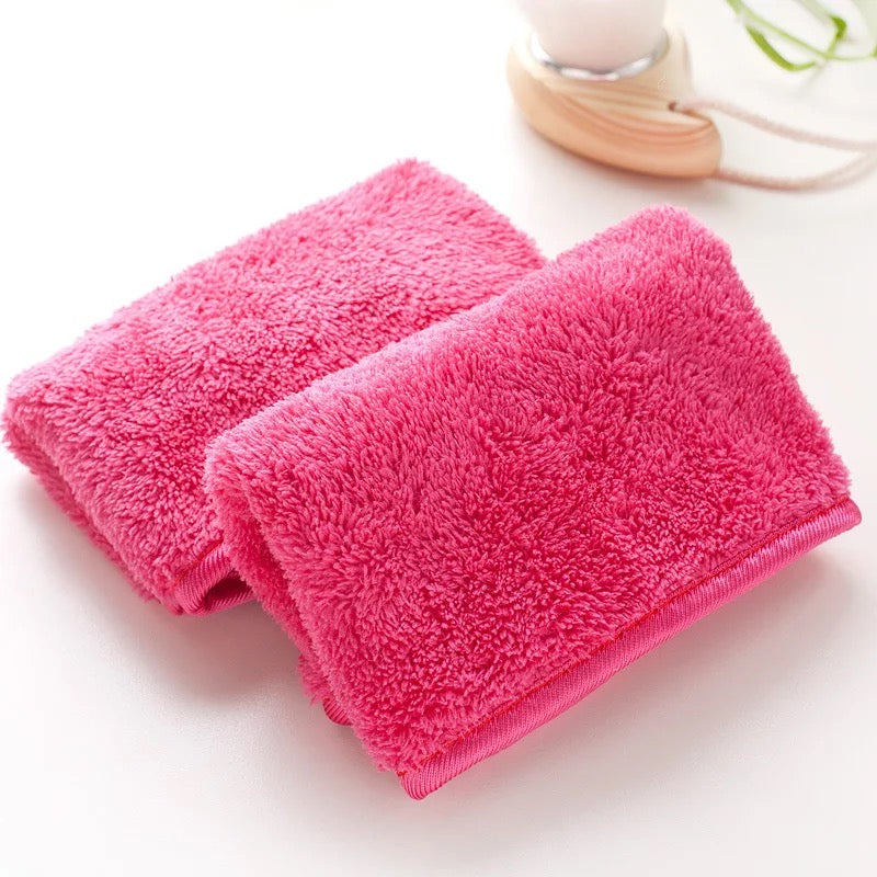 Makeup remover towel
